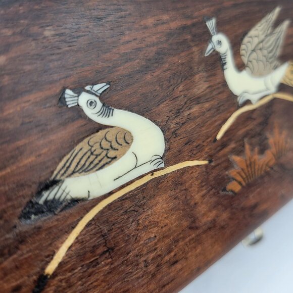 Vintage Handcrafted Wooden Jewelry Trinket Box Inlaid Peacock Design Metal Latch - Picture 12 of 16